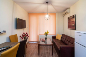 Four guests apartment close to city center and Medical University